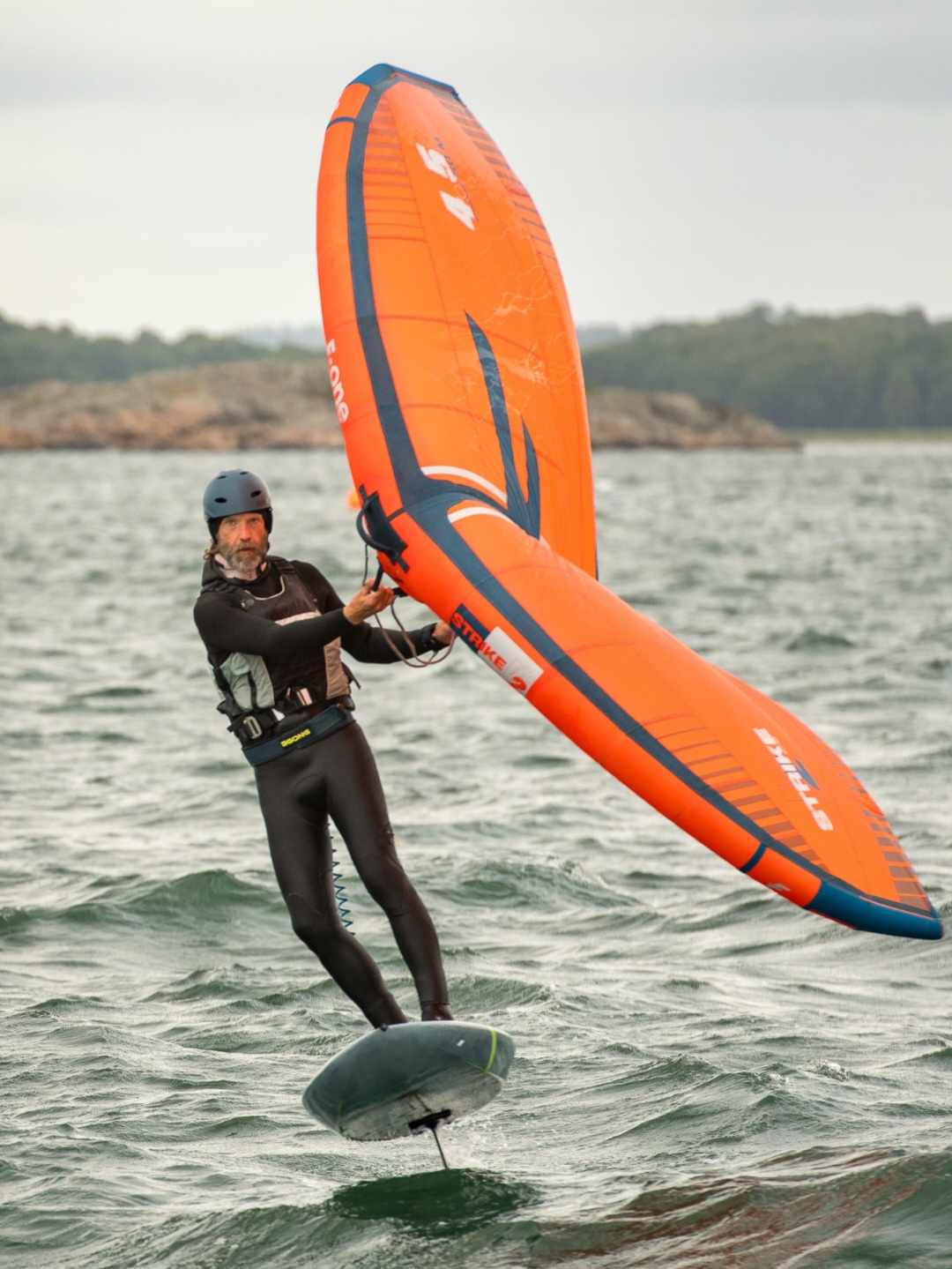 image: Surfsektionen i Ölmanäs SS erbjuder nu kurser för Wingfoil!